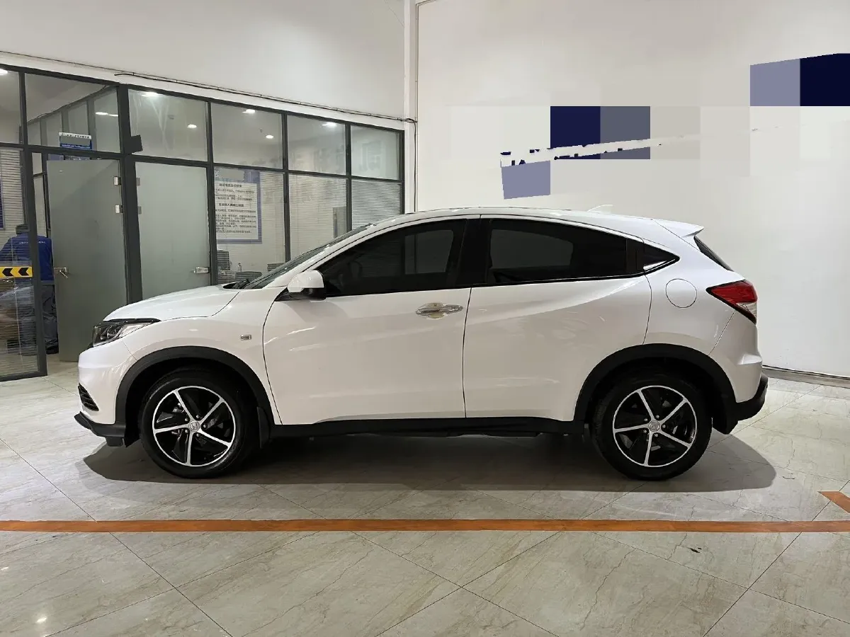 2022 Honda Vezel 1.5L 131HP L4 CVT,autocango,china used car exporter,china ev exporter,chinese used car exporter,chinese used ev exporter