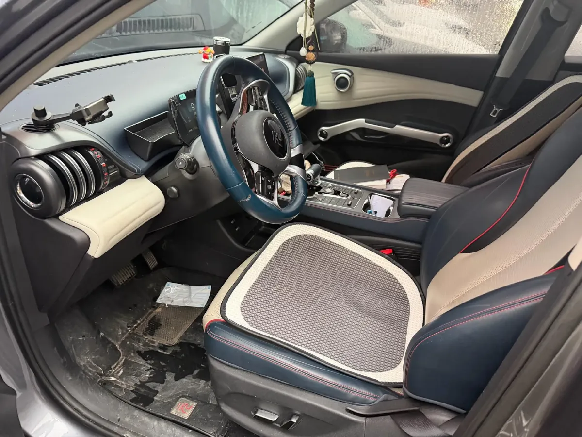 2022 Hycan Z03 BEV 64.23KWH,autocango,china used car exporter,china ev exporter,chinese used car exporter,chinese used ev exporter