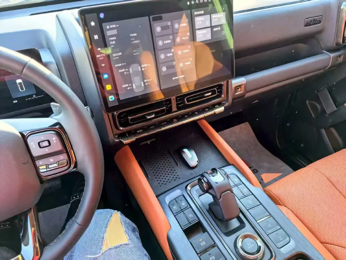 2024 Haval H9 2.4T 186HP L4 9AT,autocango,china used car exporter,china ev exporter,chinese used car exporter,chinese used ev exporter