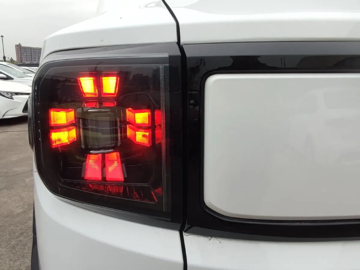 2025 MAXUS XinTu V70 2.0T 150HP L4 9AT,autocango,china used car exporter,china ev exporter,chinese used car exporter,chinese used ev exporter