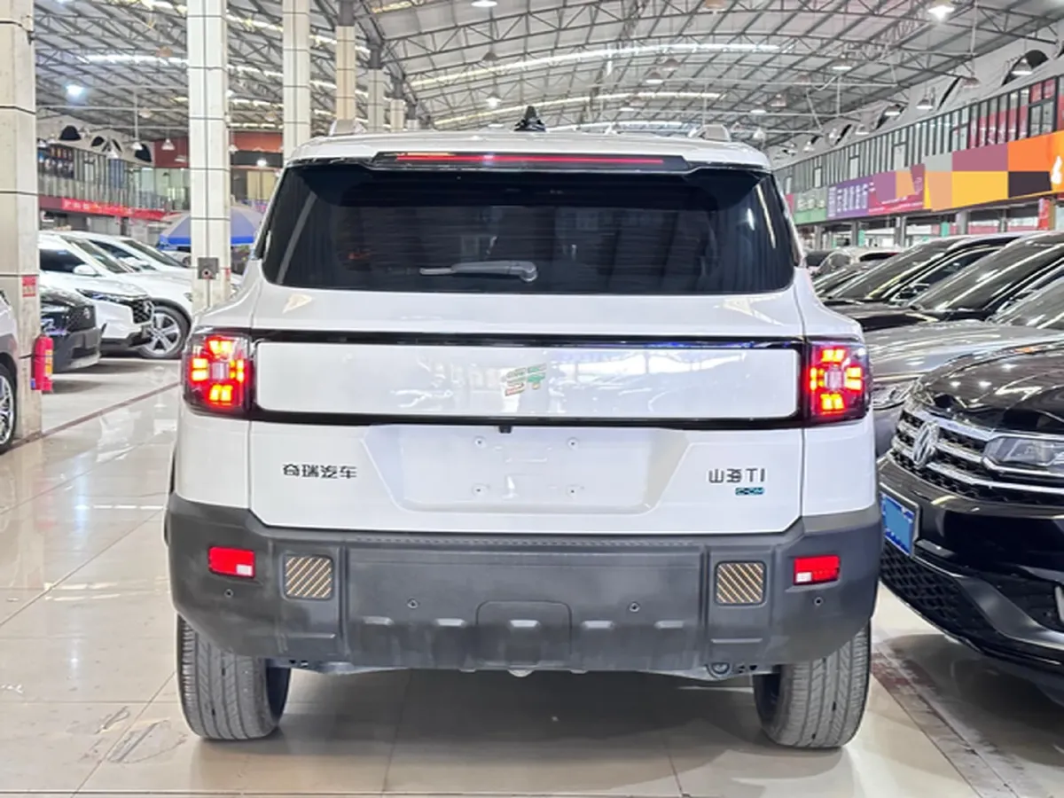 2025 MAXUS XinTu V70 2.0T 150HP L4 9AT,autocango,china used car exporter,china ev exporter,chinese used car exporter,chinese used ev exporter