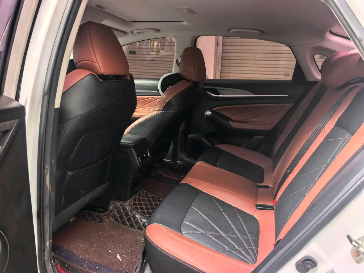 2021 ChangAn Eado 1.4T 160HP L4 7DCT,autocango,china used car exporter,china ev exporter,chinese used car exporter,chinese used ev exporter