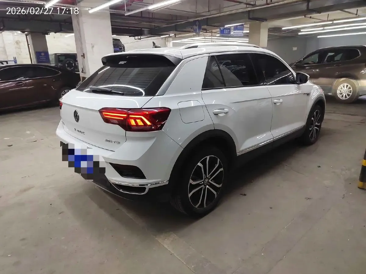 2022 Volkswagen T-Roc 1.4T 150HP L4 7DCT,autocango,china used car exporter,china ev exporter,chinese used car exporter,chinese used ev exporter