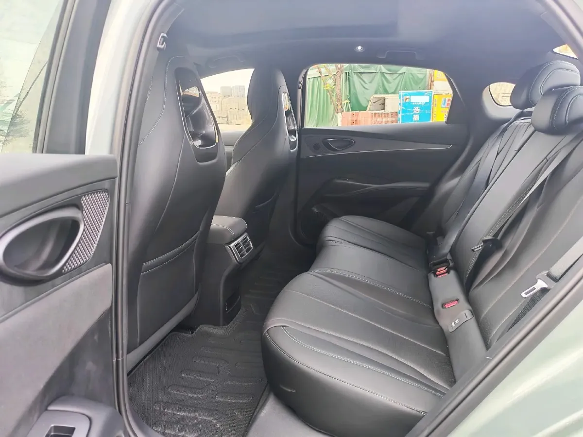 2024 BYD Seal 06 1.5L 101HP L4 E-CVT PHEV 15.87KWH,autocango,china used car exporter,china ev exporter,chinese used car exporter,chinese used ev exporter