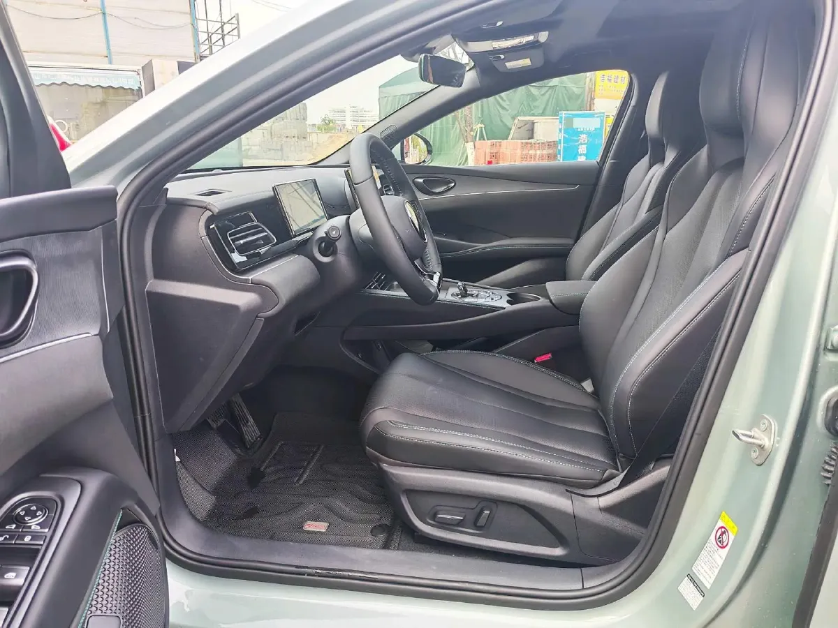 2024 BYD Seal 06 1.5L 101HP L4 E-CVT PHEV 15.87KWH,autocango,china used car exporter,china ev exporter,chinese used car exporter,chinese used ev exporter