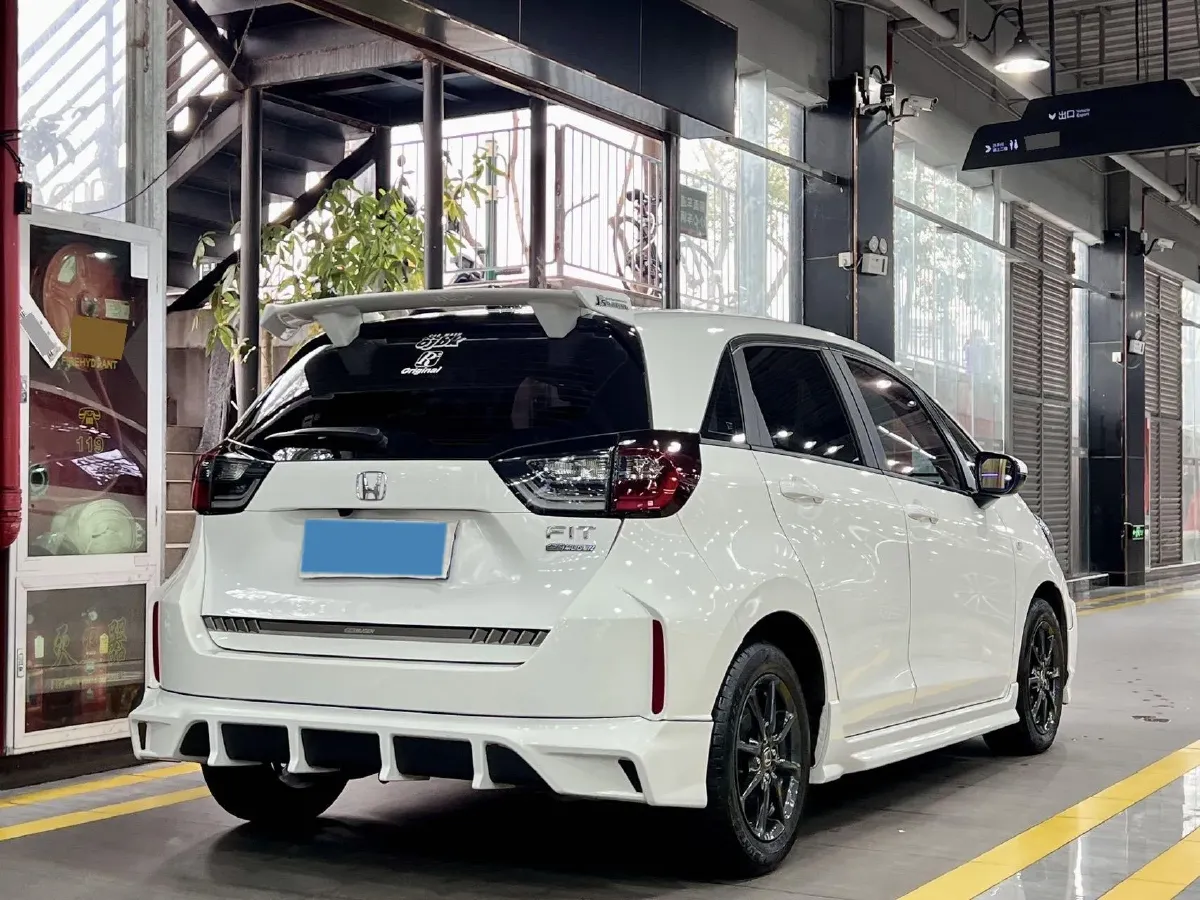 2022 Honda Fit 1.5L 131HP L4 CVT,autocango,china used car exporter,china ev exporter,chinese used car exporter,chinese used ev exporter