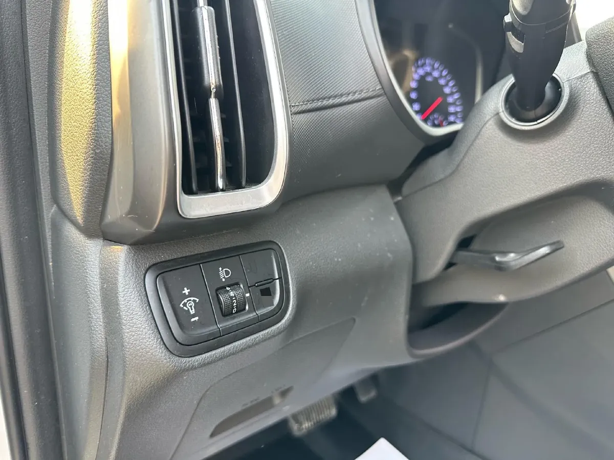 2018 Hyundai ix35 2.0L 160HP L4 6AT,autocango,china used car exporter,china ev exporter,chinese used car exporter,chinese used ev exporter