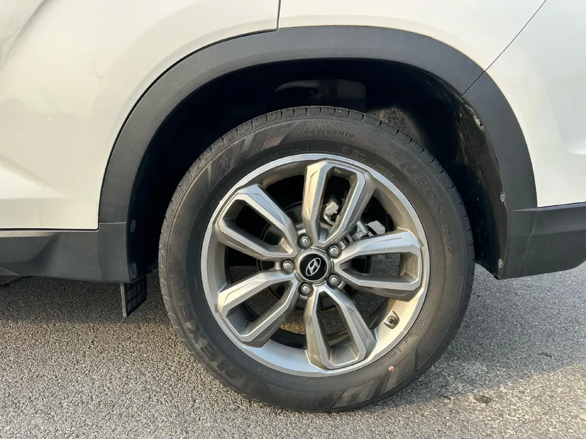 2018 Hyundai ix35 2.0L 160HP L4 6AT,autocango,china used car exporter,china ev exporter,chinese used car exporter,chinese used ev exporter