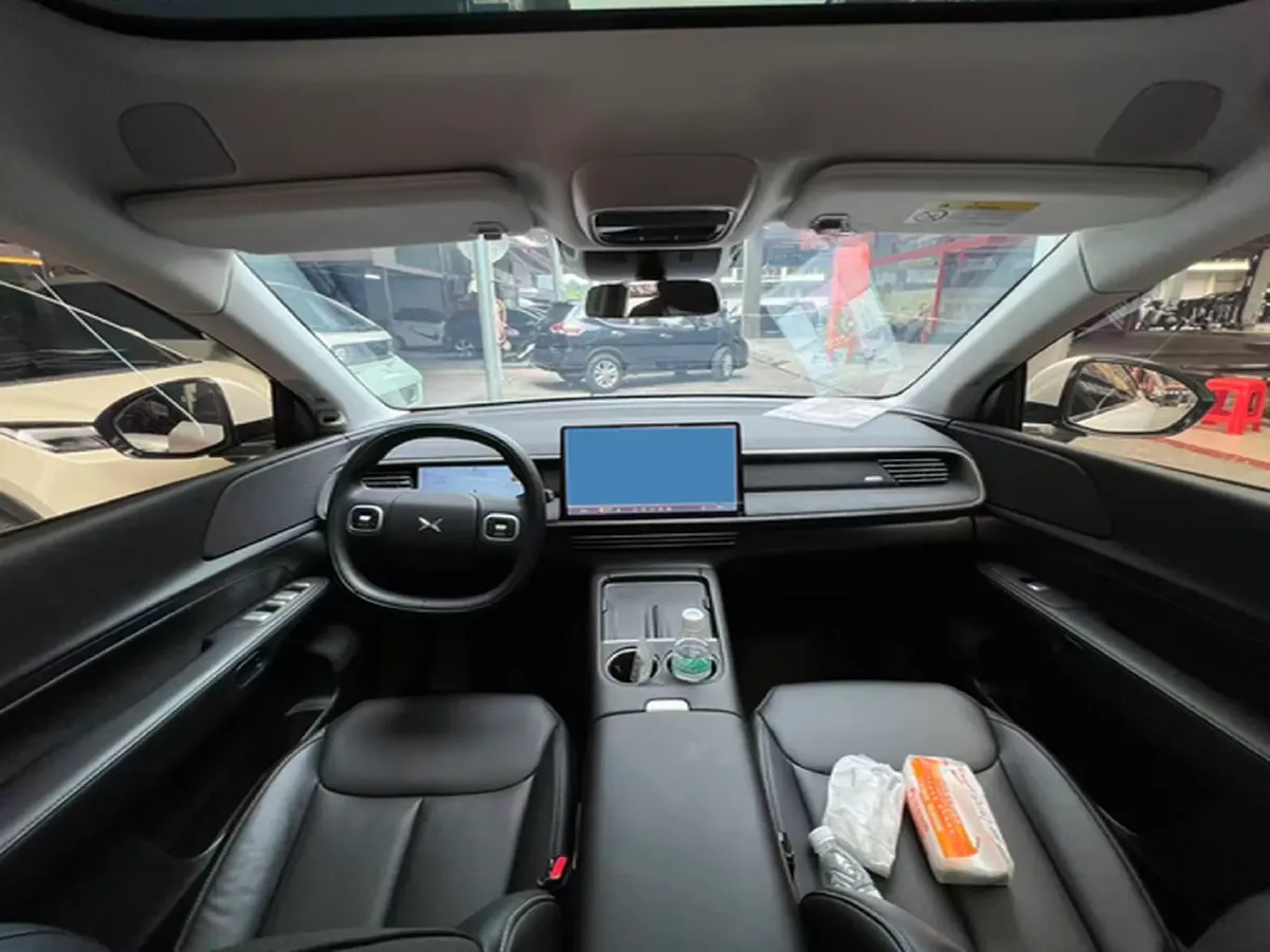 2024 Xpeng G6 BEV 66KWH,autocango,china used car exporter,china ev exporter,chinese used car exporter,chinese used ev exporter