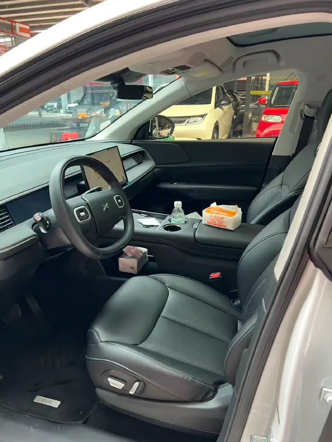 2024 Xpeng G6 BEV 66KWH,autocango,china used car exporter,china ev exporter,chinese used car exporter,chinese used ev exporter