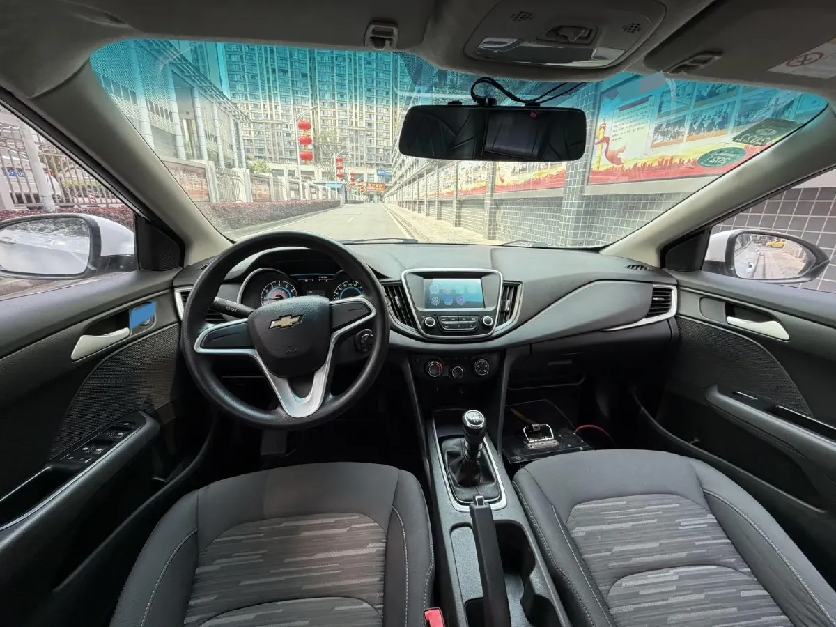 2016 Chevrolet Cavalier 1.5L 113HP L4 5MT,autocango,china used car exporter,china ev exporter,chinese used car exporter,chinese used ev exporter