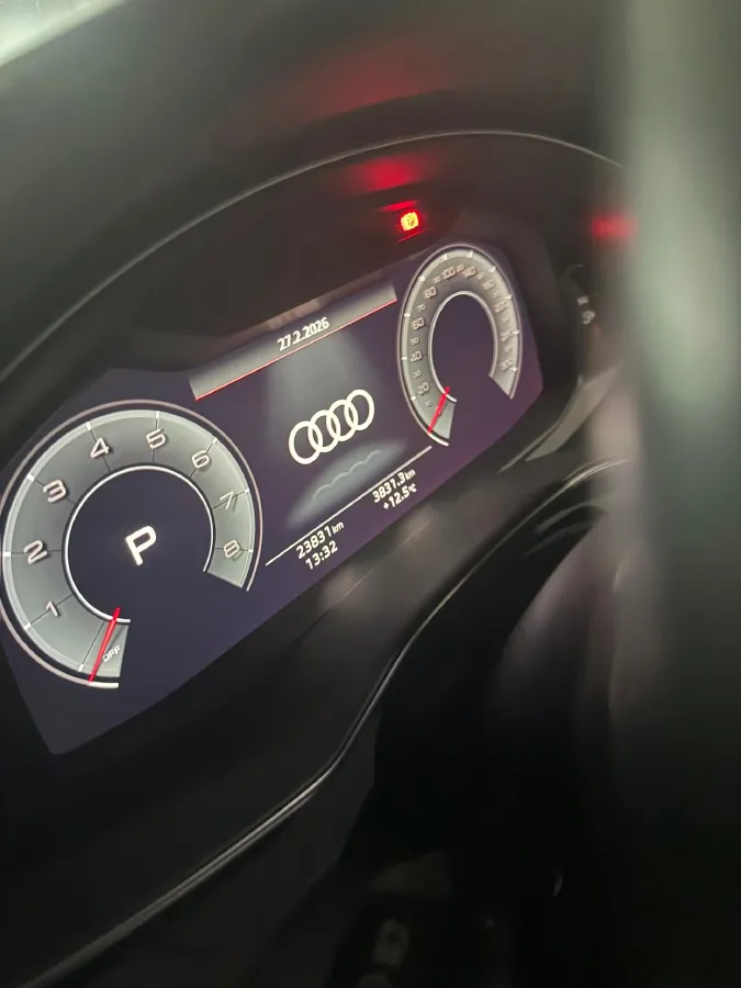 2023 Audi A6L 2.0T 245HP L4 7DCT,autocango,china used car exporter,china ev exporter,chinese used car exporter,chinese used ev exporter