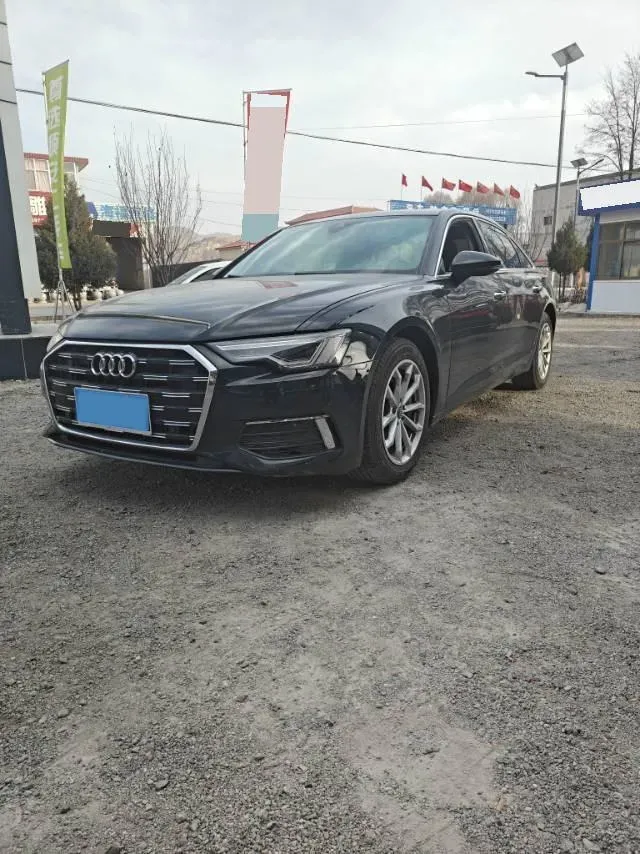 2020 Audi A6L 2.0T 190HP L4 7DCT,autocango,china used car exporter,china ev exporter,chinese used car exporter,chinese used ev exporter