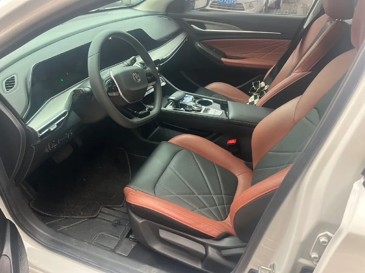 2024 ChangAn Eado 1.4T 160HP L4 7DCT,autocango,china used car exporter,china ev exporter,chinese used car exporter,chinese used ev exporter