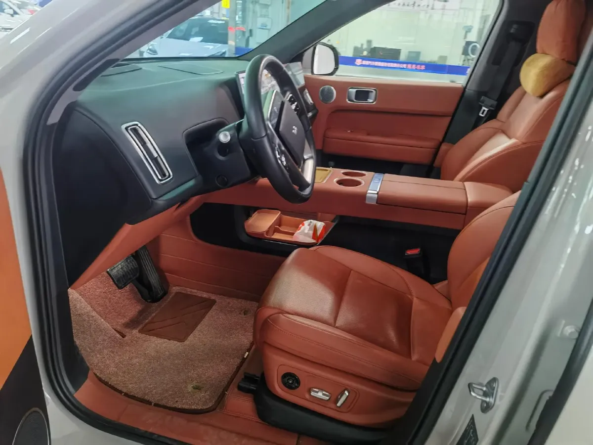 2024 Li L6 Range Extended 154HP L4 REEV 36.8KWH,autocango,china used car exporter,china ev exporter,chinese used car exporter,chinese used ev exporter