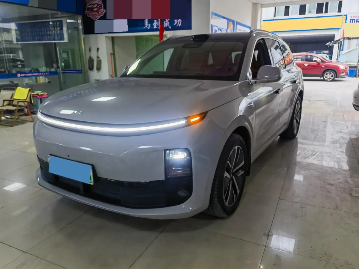 2024 Li L6 Range Extended 154HP L4 REEV 36.8KWH,autocango,china used car exporter,china ev exporter,chinese used car exporter,chinese used ev exporter