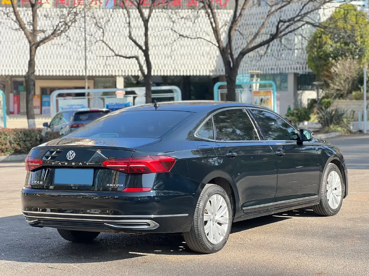 2019 Skoda Kodiak 2.0T 186HP L4 7DCT,autocango,china used car exporter,china ev exporter,chinese used car exporter,chinese used ev exporter