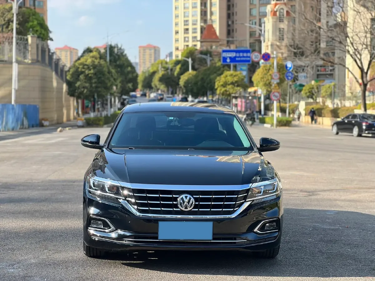 2019 Skoda Kodiak 2.0T 186HP L4 7DCT,autocango,china used car exporter,china ev exporter,chinese used car exporter,chinese used ev exporter