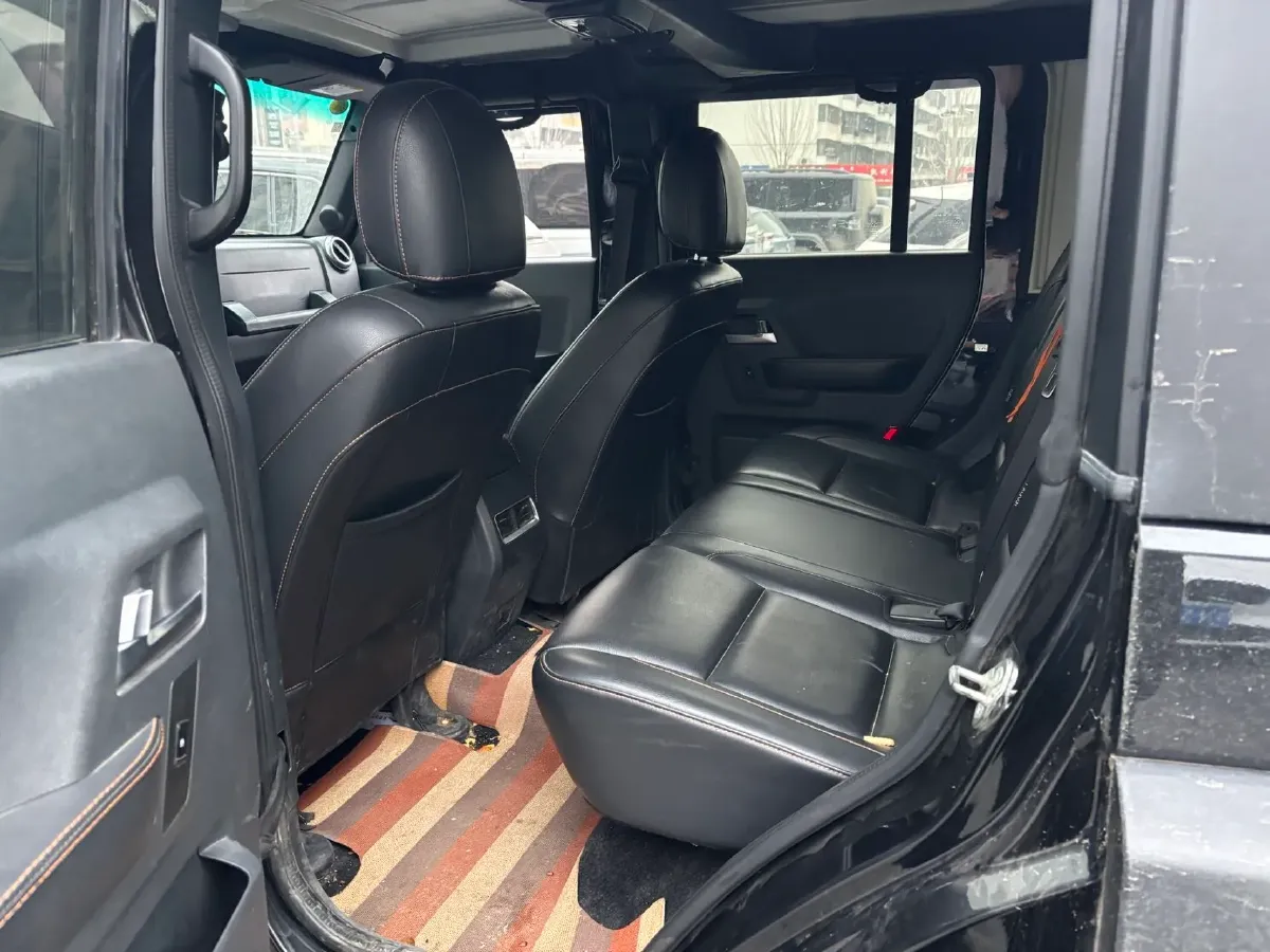 2017 Beijing BJ40 2.3T 250HP L4 6AT,autocango,china used car exporter,china ev exporter,chinese used car exporter,chinese used ev exporter