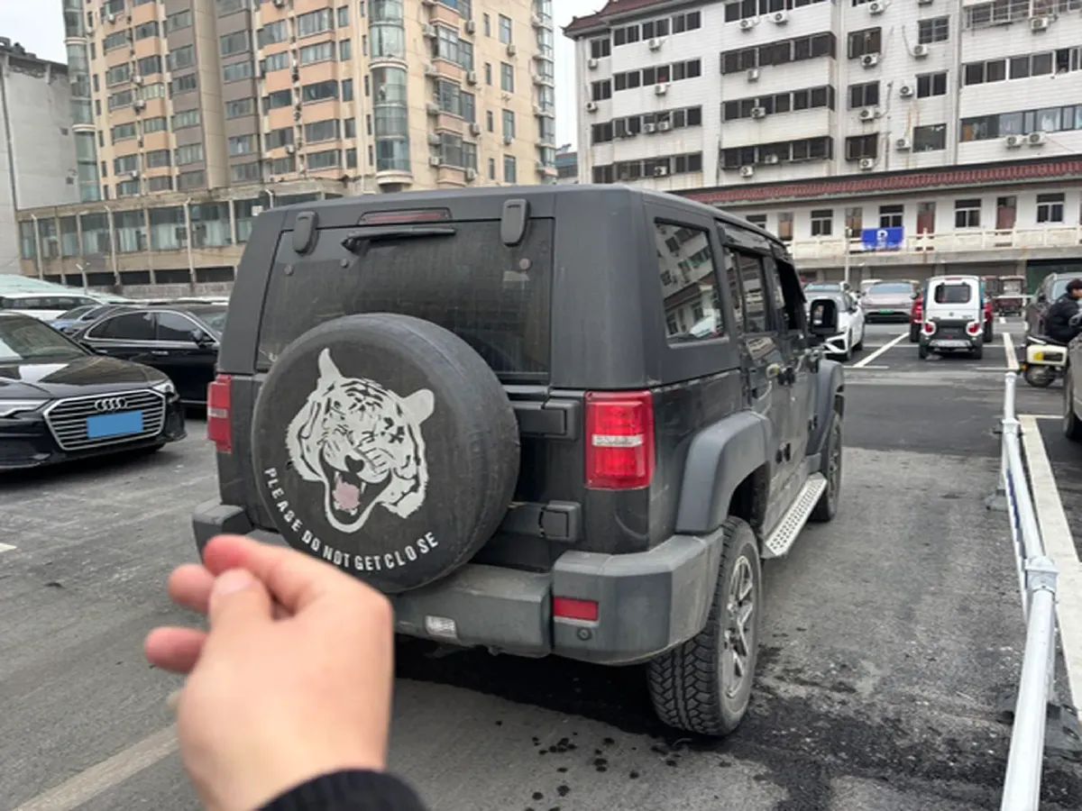 2017 Beijing BJ40 2.3T 250HP L4 6AT,autocango,china used car exporter,china ev exporter,chinese used car exporter,chinese used ev exporter