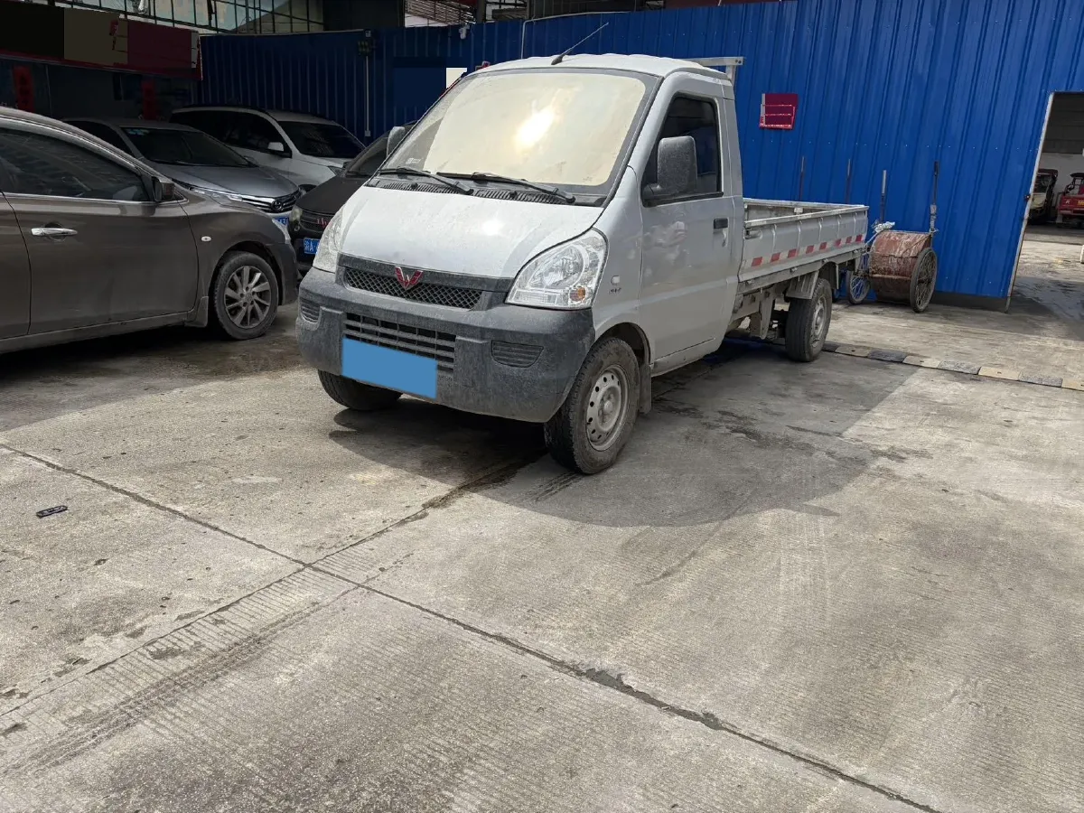 2019 WuLing RongGuang Mini Truck 1.5L 107HP L4 5MT,autocango,china used car exporter,china ev exporter,chinese used car exporter,chinese used ev exporter