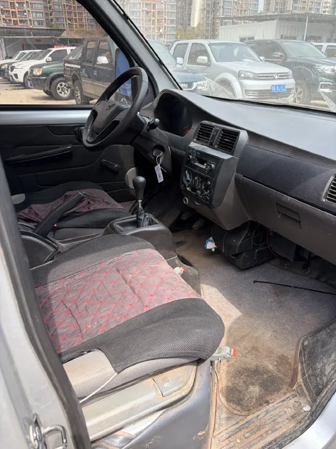 2019 WuLing RongGuang Mini Truck 1.5L 107HP L4 5MT,autocango,china used car exporter,china ev exporter,chinese used car exporter,chinese used ev exporter