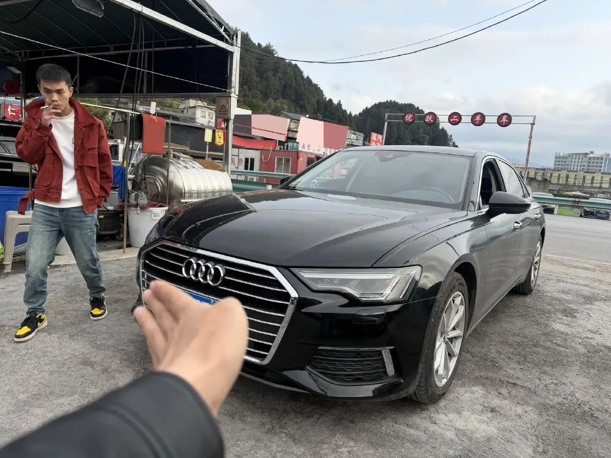 2020 Audi A6L 2.0T 190HP L4 7DCT,autocango,china used car exporter,china ev exporter,chinese used car exporter,chinese used ev exporter