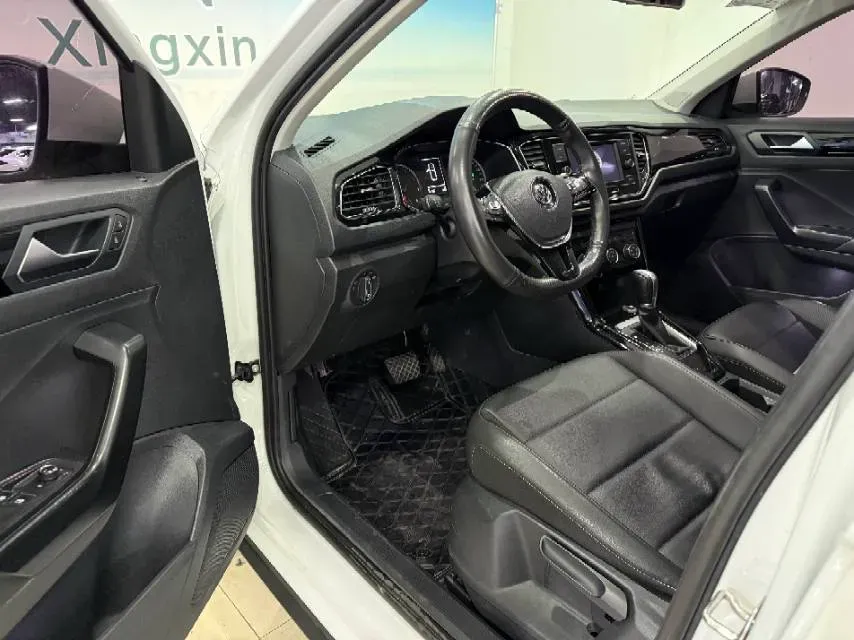 2018 Borgward BX7 2.0T 224HP L4 6AT,autocango,china used car exporter,china ev exporter,chinese used car exporter,chinese used ev exporter