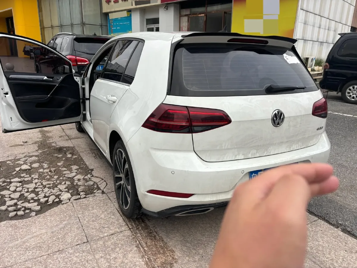 2020 Volkswagen Golf 1.4T 150HP L4 7DCT,autocango,china used car exporter,china ev exporter,chinese used car exporter,chinese used ev exporter