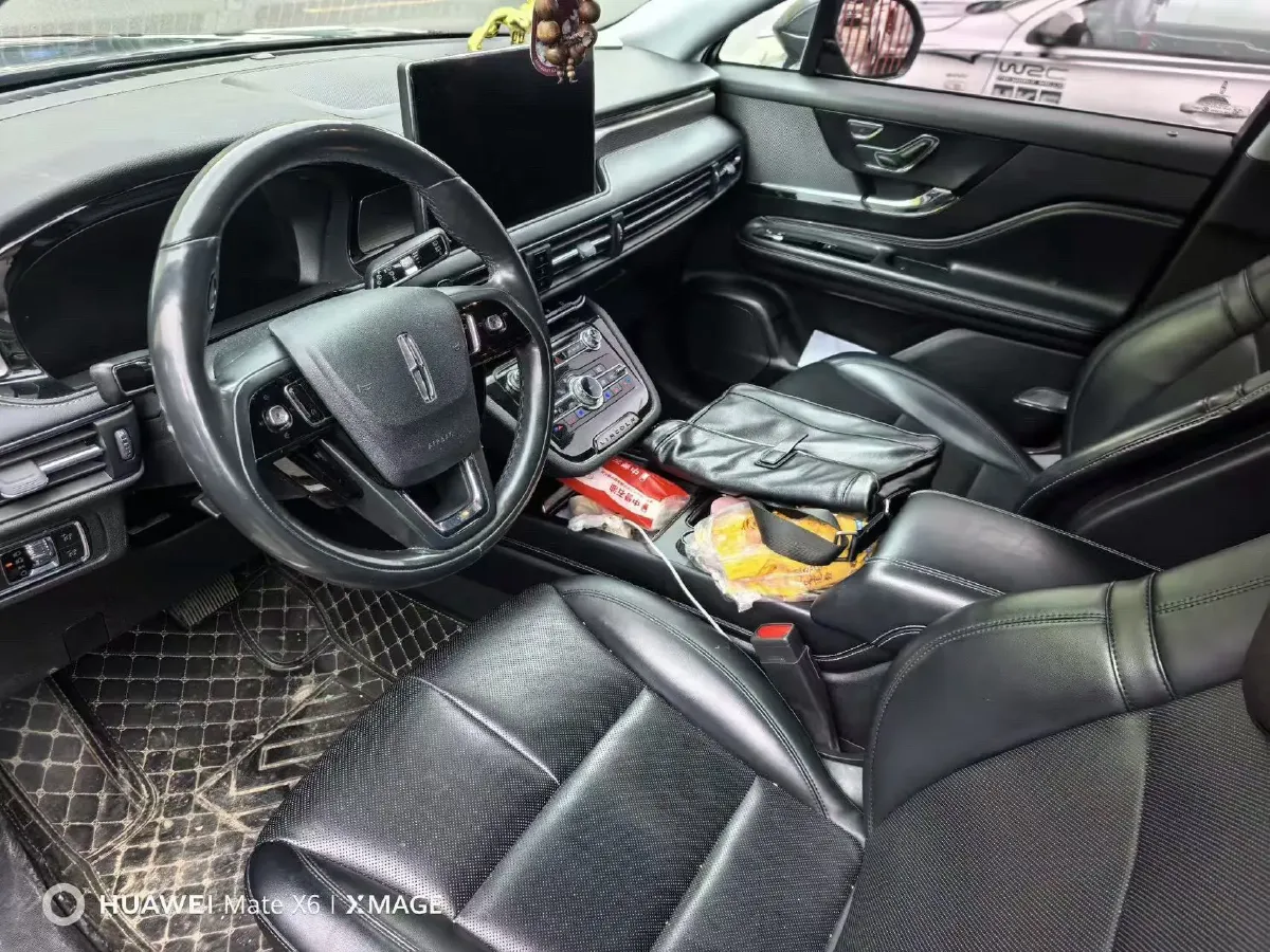 2022 Lincoln Corsair 2.0T 245HP L4 8AT,autocango,china used car exporter,china ev exporter,chinese used car exporter,chinese used ev exporter