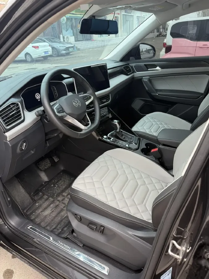 2024 Volkswagen Tayron 1.5T 160HP L4 7DCT,autocango,china used car exporter,china ev exporter,chinese used car exporter,chinese used ev exporter