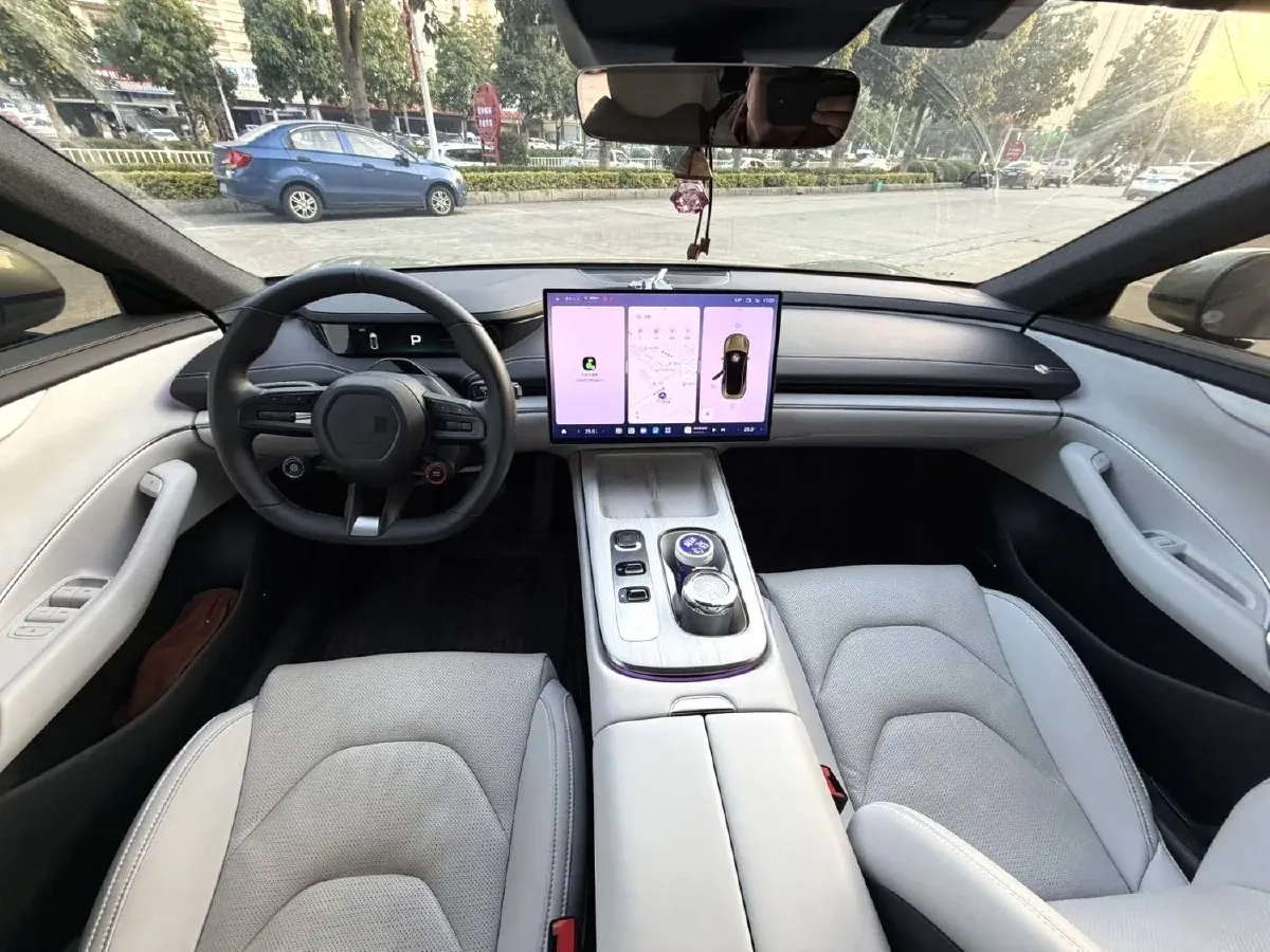 2024 MI SU7 BEV 73.6KWH,autocango,china used car exporter,china ev exporter,chinese used car exporter,chinese used ev exporter