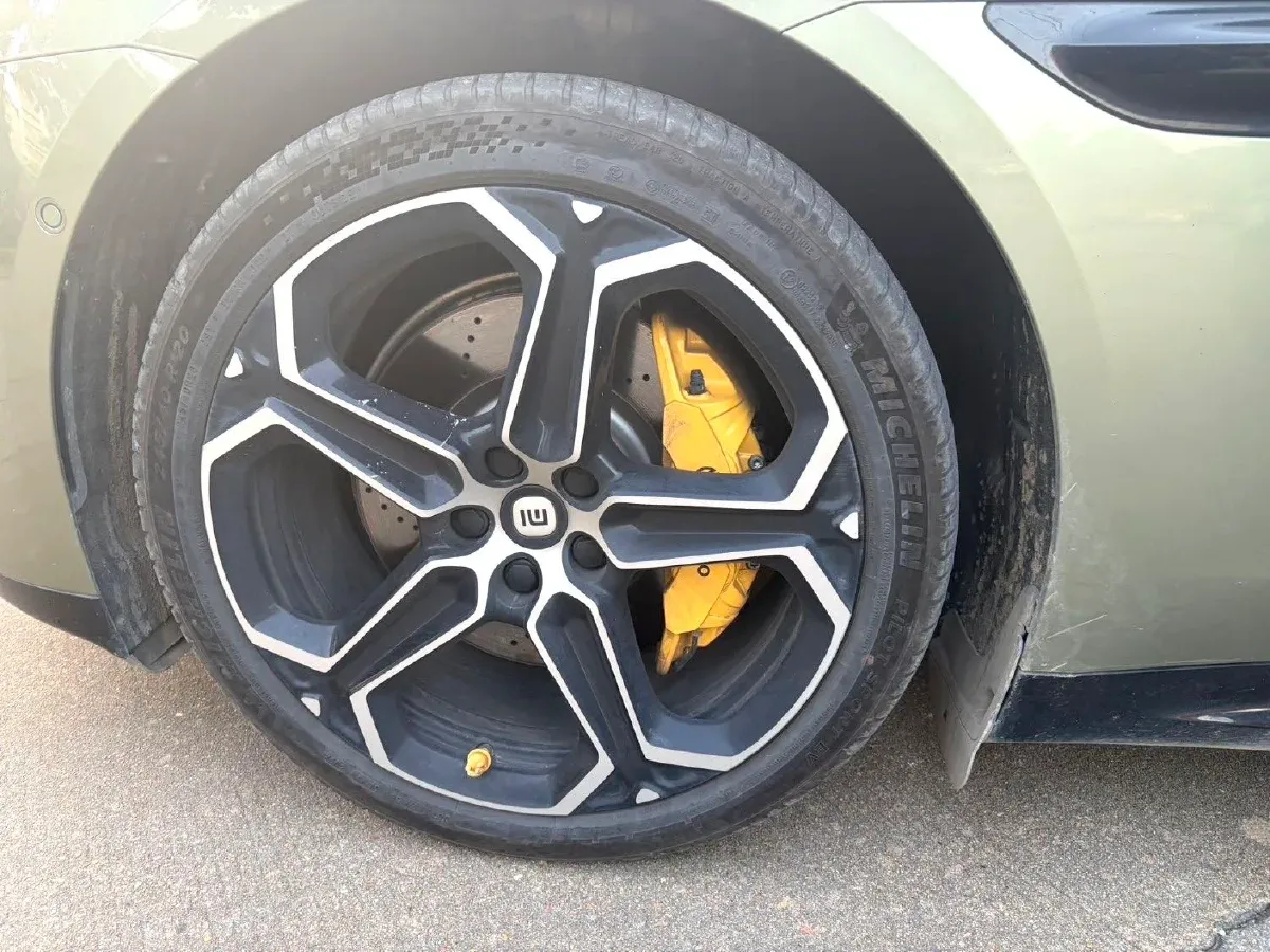 2024 MI SU7 BEV 73.6KWH,autocango,china used car exporter,china ev exporter,chinese used car exporter,chinese used ev exporter