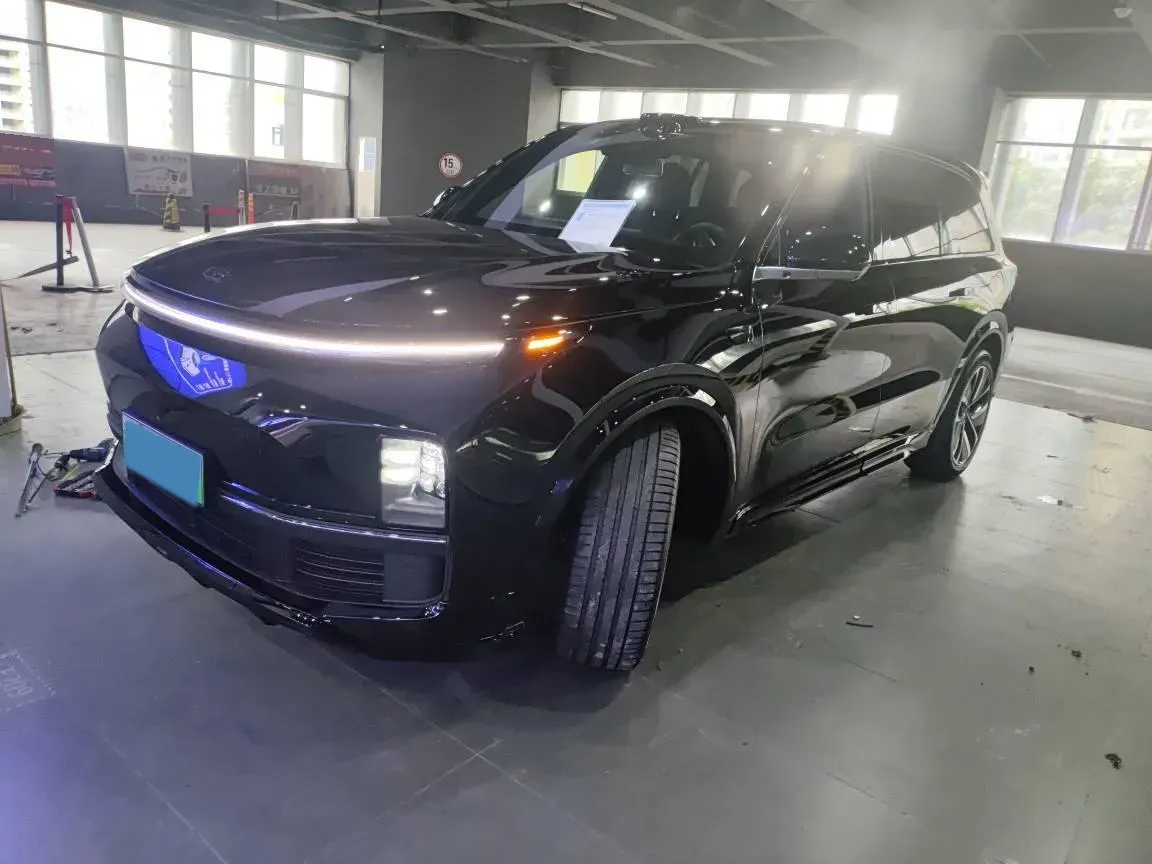 2024 Li L9 Range Extended 154HP REEV 52.3KWH,autocango,china used car exporter,china ev exporter,chinese used car exporter,chinese used ev exporter