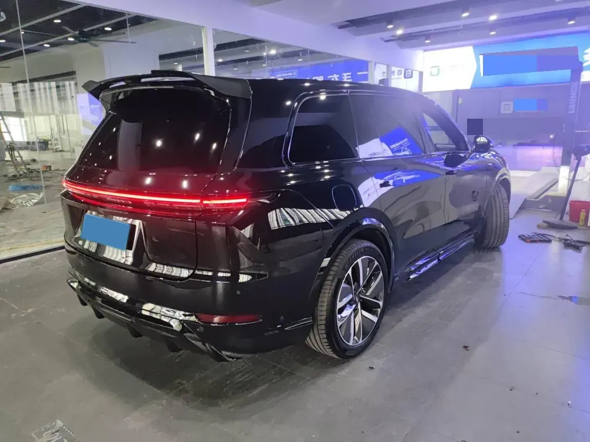 2024 Li L9 Range Extended 154HP REEV 52.3KWH,autocango,china used car exporter,china ev exporter,chinese used car exporter,chinese used ev exporter