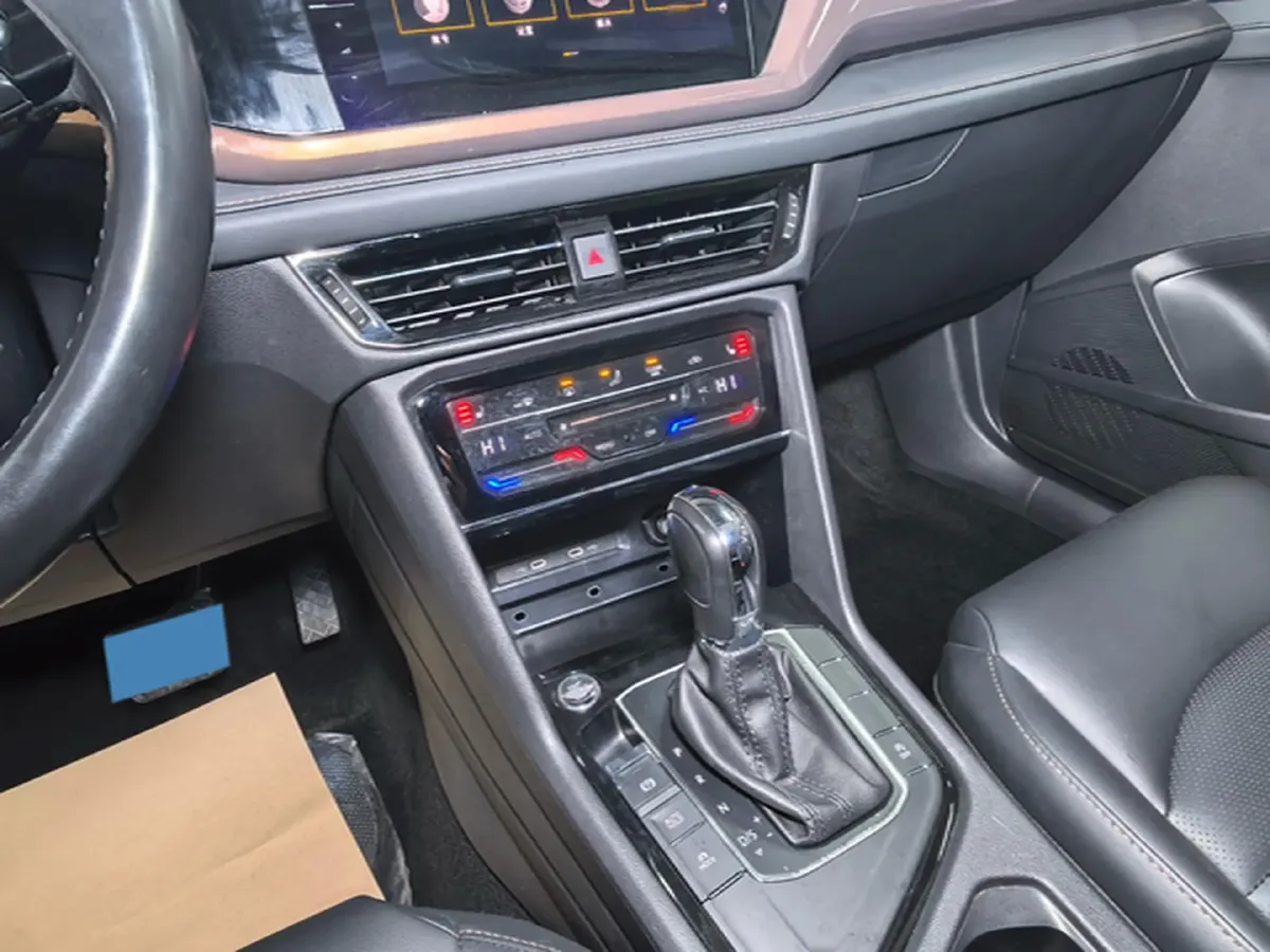 2022 Volkswagen Tharu 1.4T 150HP L4 7DCT,autocango,china used car exporter,china ev exporter,chinese used car exporter,chinese used ev exporter