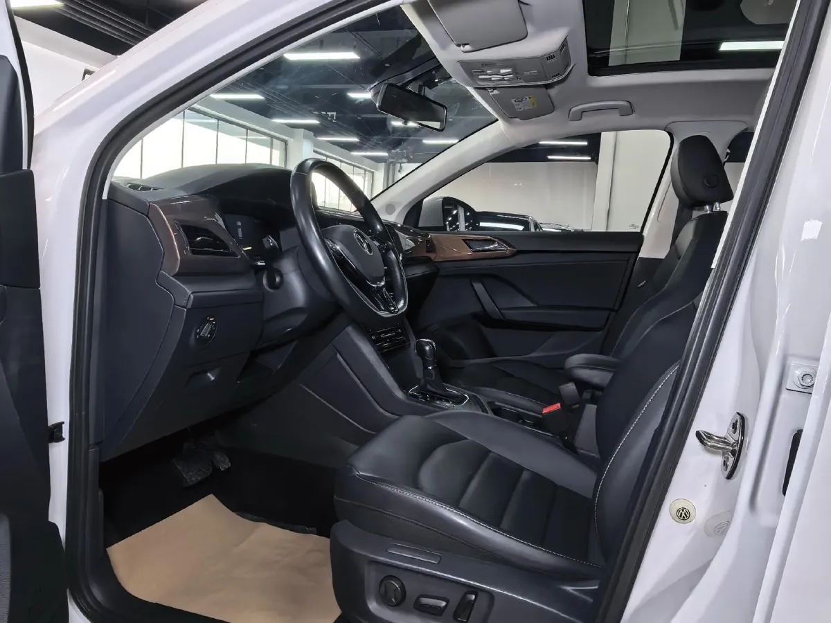 2022 Volkswagen Tharu 1.4T 150HP L4 7DCT,autocango,china used car exporter,china ev exporter,chinese used car exporter,chinese used ev exporter