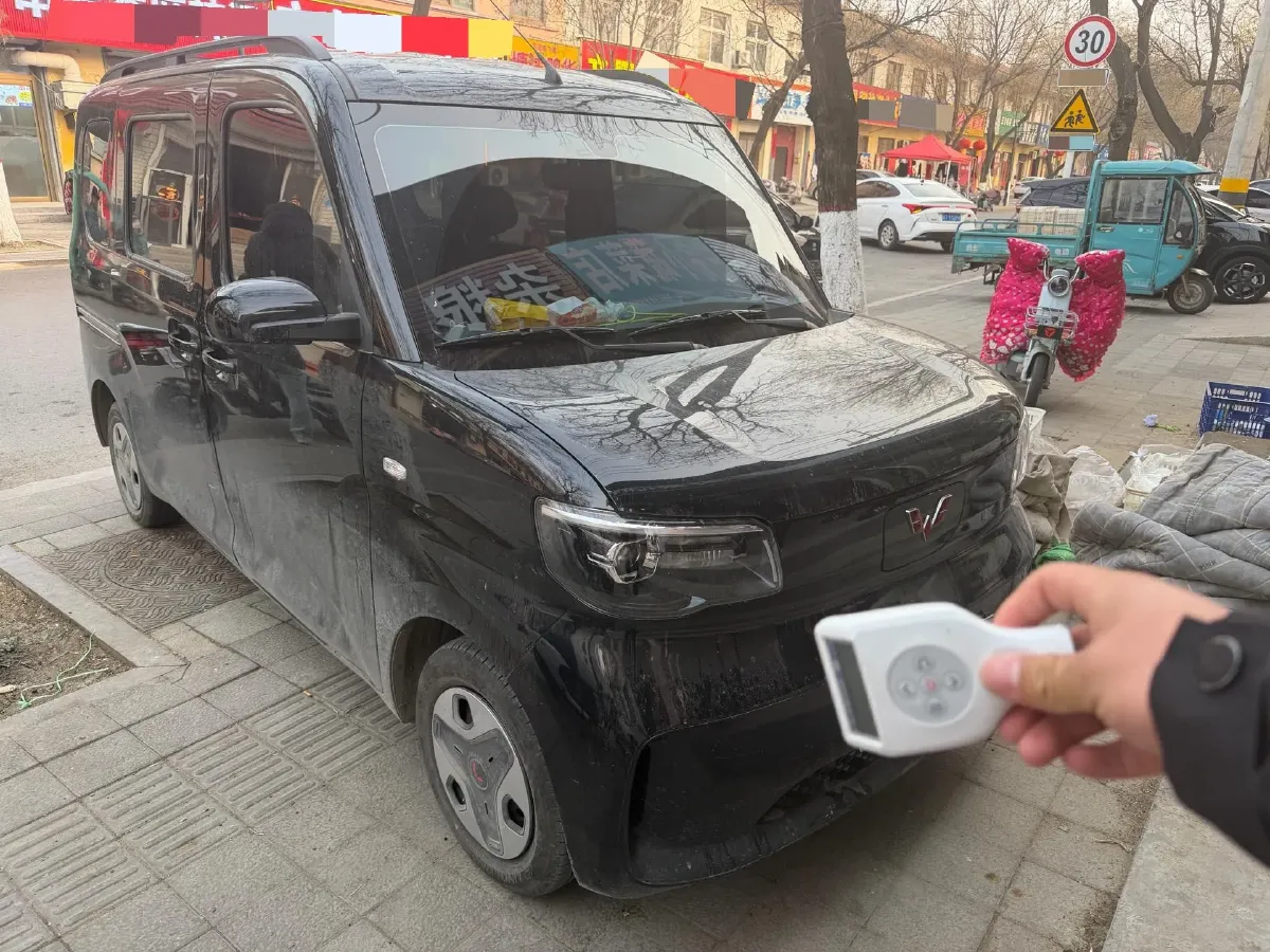 2025 WuLing ZhiGuang BEV 17.7KWH,autocango,china used car exporter,china ev exporter,chinese used car exporter,chinese used ev exporter