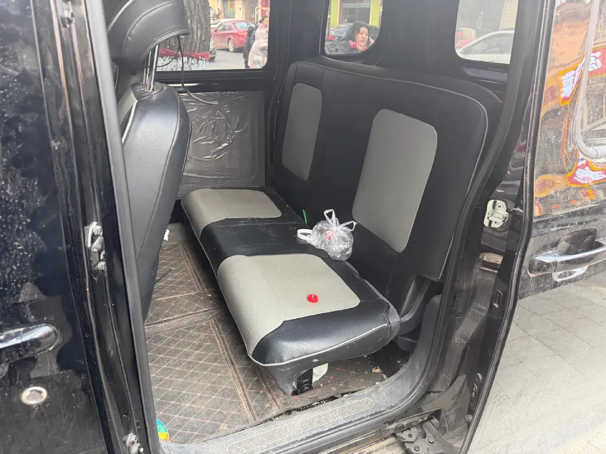 2025 WuLing ZhiGuang BEV 17.7KWH,autocango,china used car exporter,china ev exporter,chinese used car exporter,chinese used ev exporter