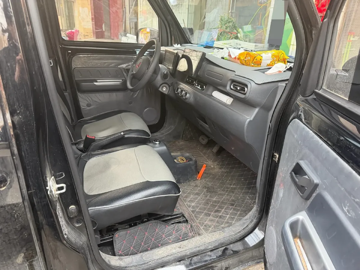 2025 WuLing ZhiGuang BEV 17.7KWH,autocango,china used car exporter,china ev exporter,chinese used car exporter,chinese used ev exporter