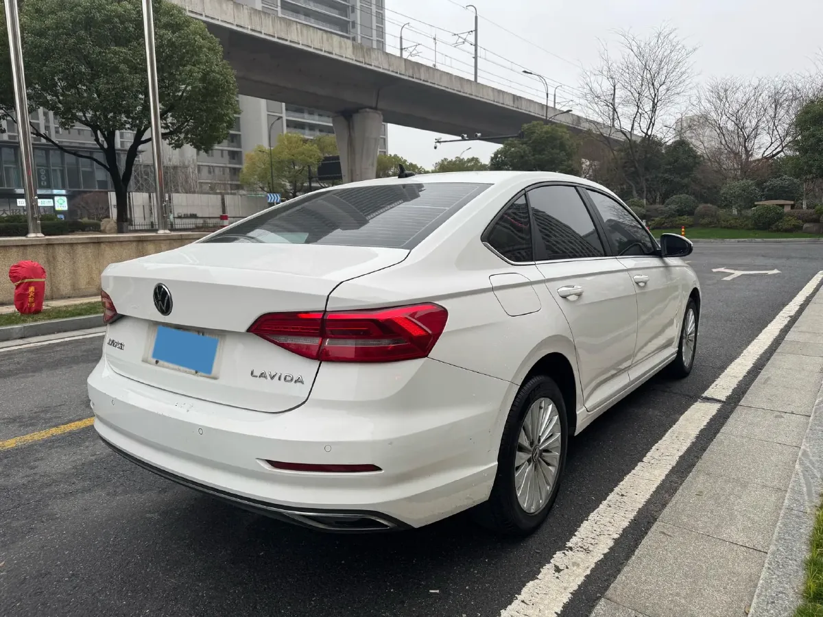 2019 Volkswagen Lavida 1.5L 113HP L4 6AT,autocango,china used car exporter,china ev exporter,chinese used car exporter,chinese used ev exporter