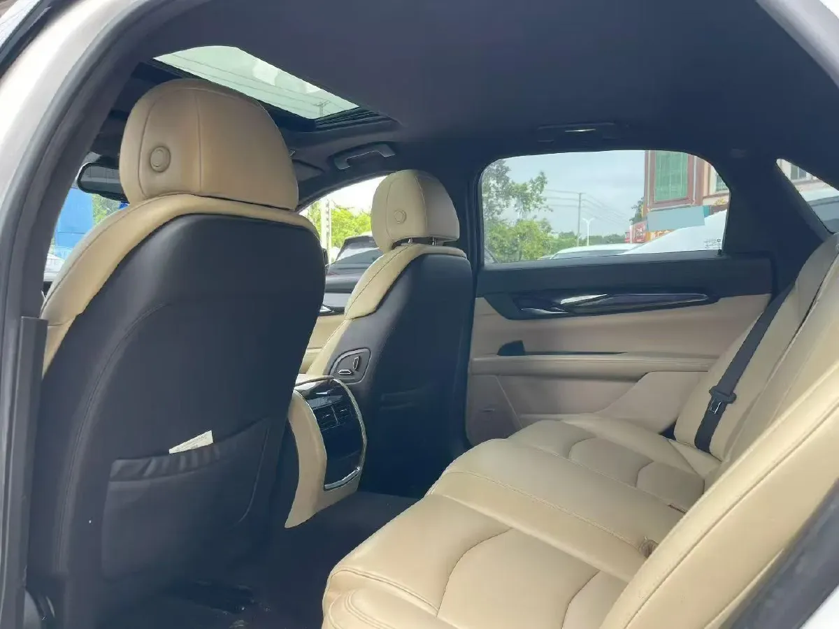 2020 Cadillac CT6 2.0T 241HP L4 10AT,autocango,china used car exporter,china ev exporter,chinese used car exporter,chinese used ev exporter