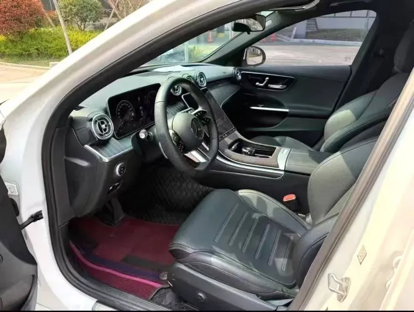 2023 Mercedes-Benz C Class 1.5T 170HP L4 9AT,autocango,china used car exporter,china ev exporter,chinese used car exporter,chinese used ev exporter