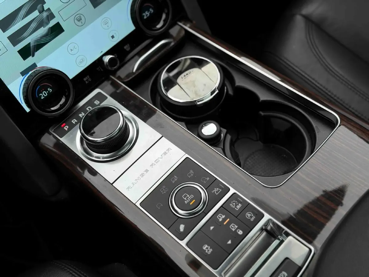 2017 Land Rover Range Rover 3.0T 340HP V6 8AT,autocango,china used car exporter,china ev exporter,chinese used car exporter,chinese used ev exporter