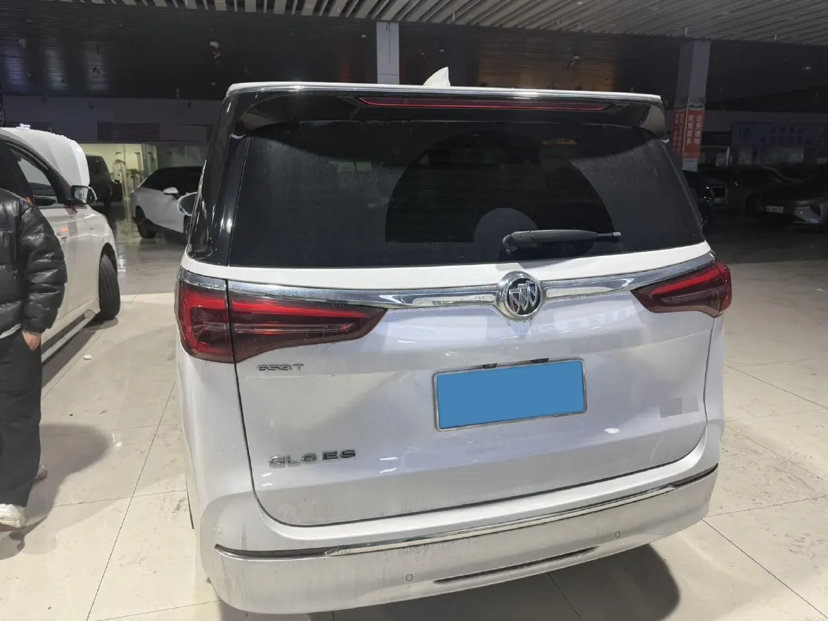 2020 Buick GL8 2.0T 237HP L4 9AT,autocango,china used car exporter,china ev exporter,chinese used car exporter,chinese used ev exporter