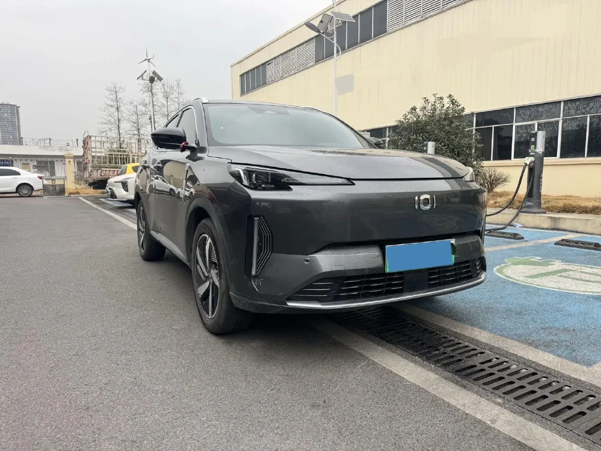 2023 Venucia VX6 BEV 62KWH,autocango,china used car exporter,china ev exporter,chinese used car exporter,chinese used ev exporter
