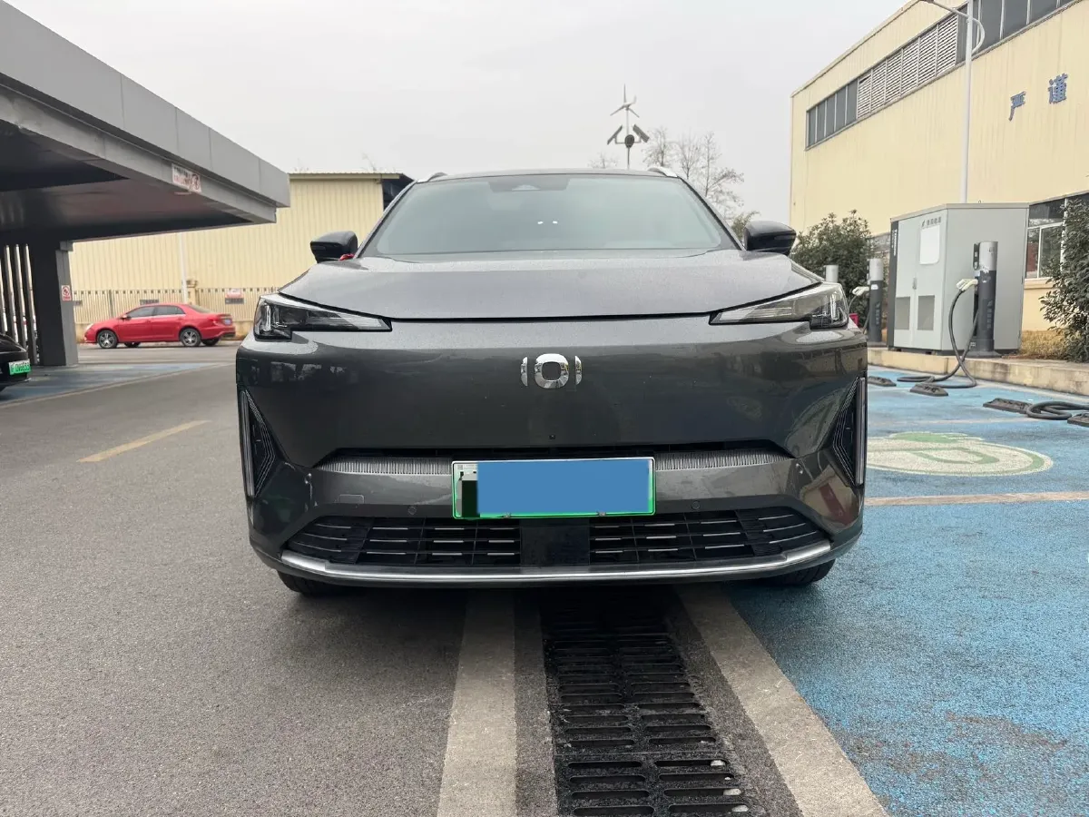2023 Venucia VX6 BEV 62KWH,autocango,china used car exporter,china ev exporter,chinese used car exporter,chinese used ev exporter