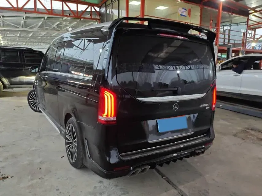 2020 Mercedes-Benz V Class 2.0T 211HP L4 9AT,autocango,china used car exporter,china ev exporter,chinese used car exporter,chinese used ev exporter