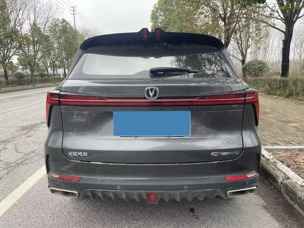 2022 ChangAn CS75 Plus 1.5T 188HP L4 8AT,autocango,china used car exporter,china ev exporter,chinese used car exporter,chinese used ev exporter