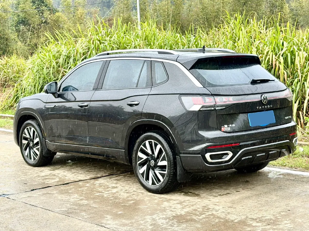 2023 Volkswagen Tayron 2.0T 186HP L4 7DCT,autocango,china used car exporter,china ev exporter,chinese used car exporter,chinese used ev exporter